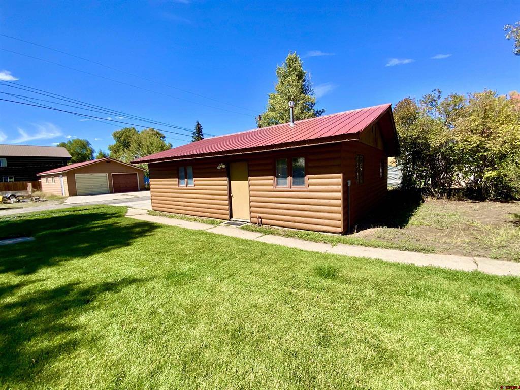 205 N 11th Street Property Photo 8