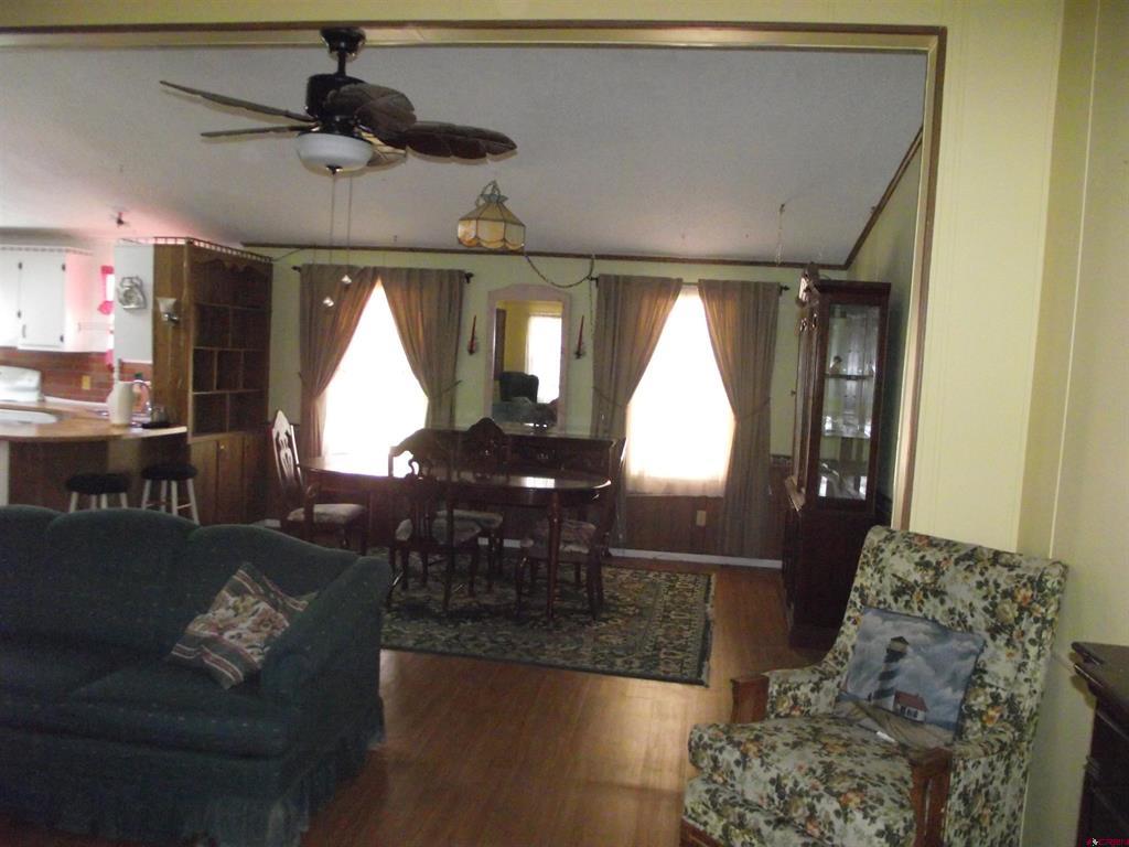 383 S Hillcrest Drive Property Photo 5