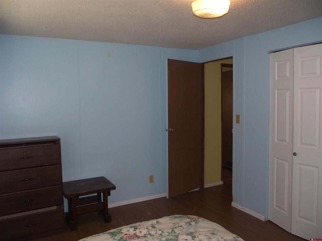 383 S Hillcrest Drive Property Photo 12