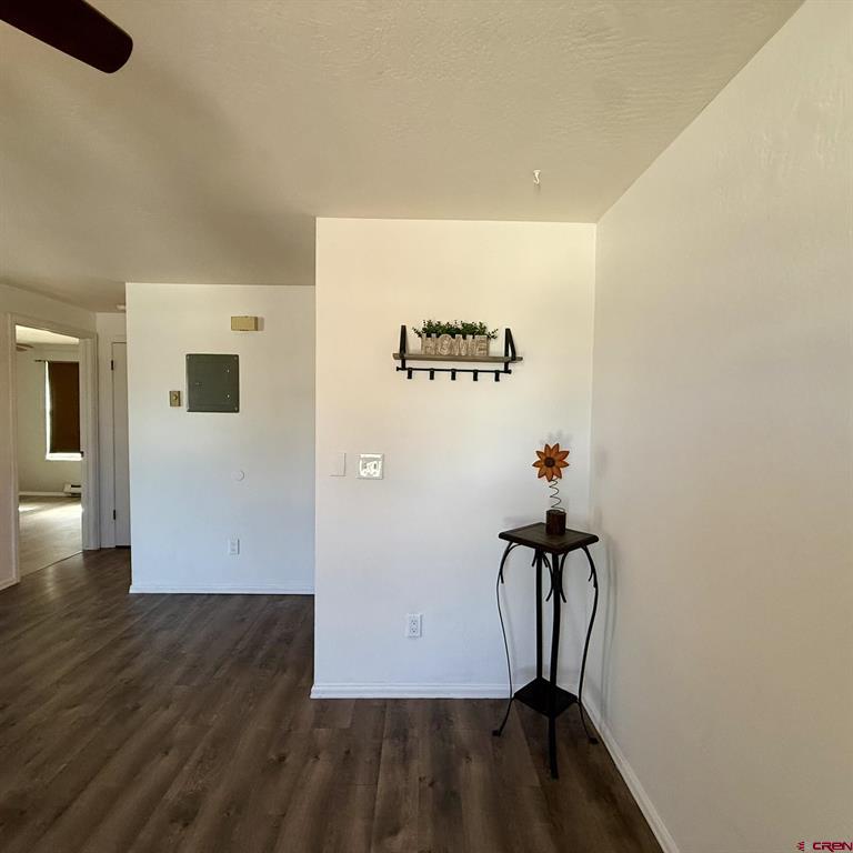 520 W 6th Street Property Photo 7