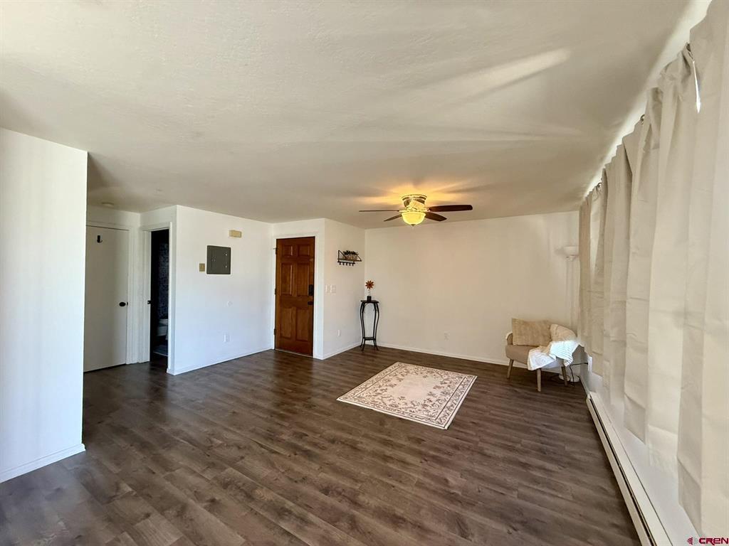 520 W 6th Street Property Photo 38