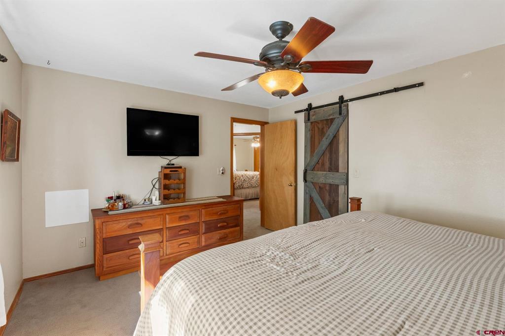 1044 Cr 314 Property Photo 33