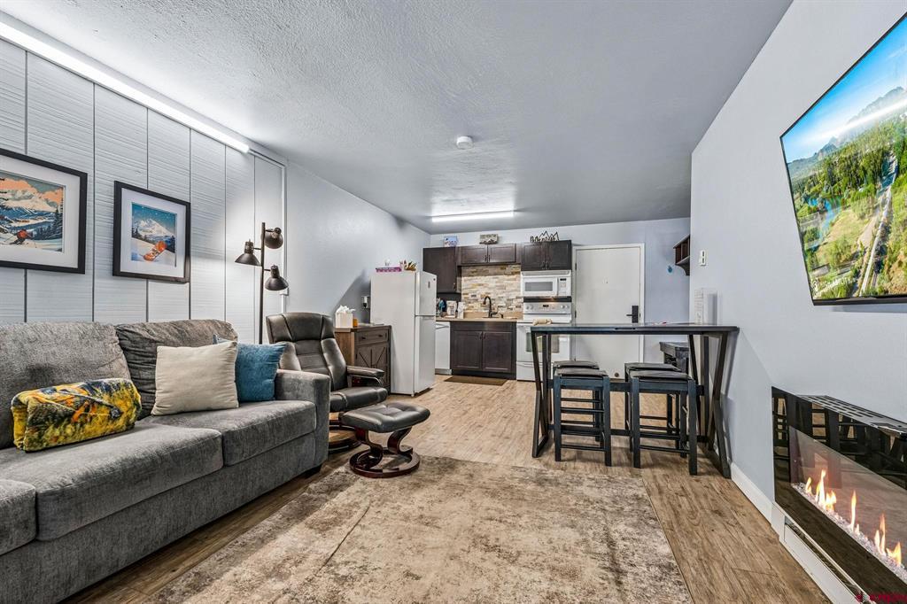 455 Sheol Street Property Photo 17