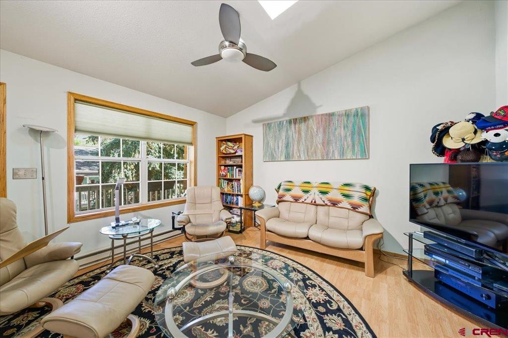 103 5th Avenue Court Property Photo 7