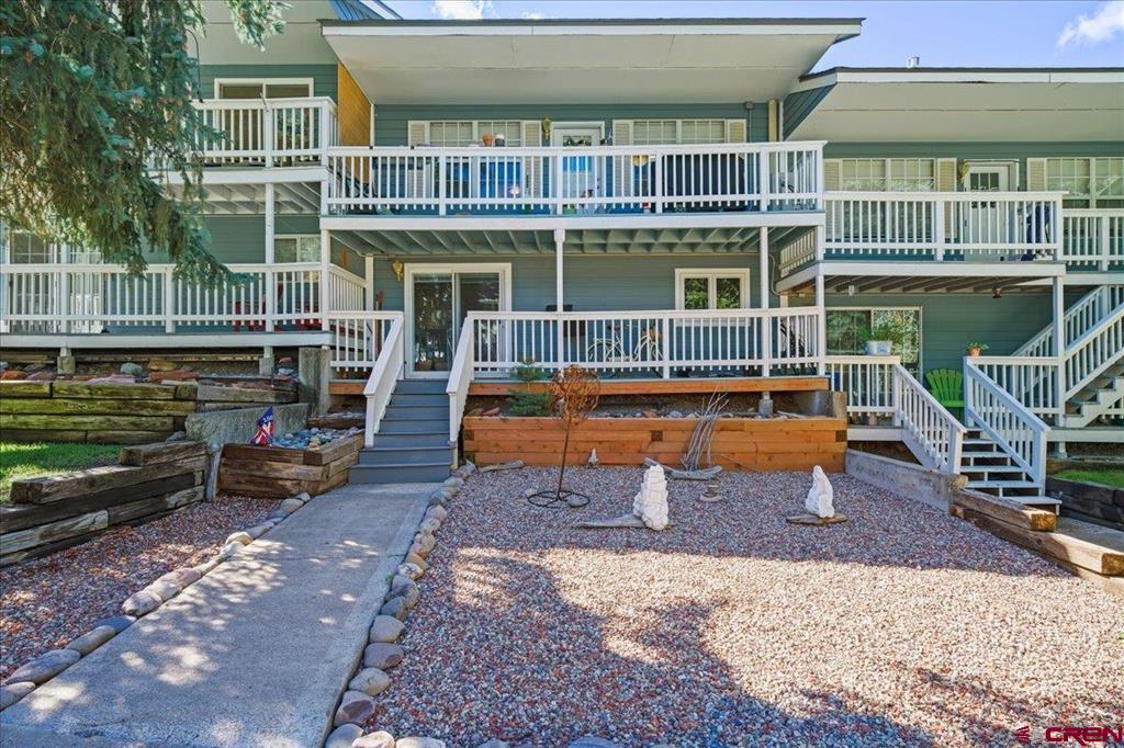 103 5th Avenue Court Property Photo 20