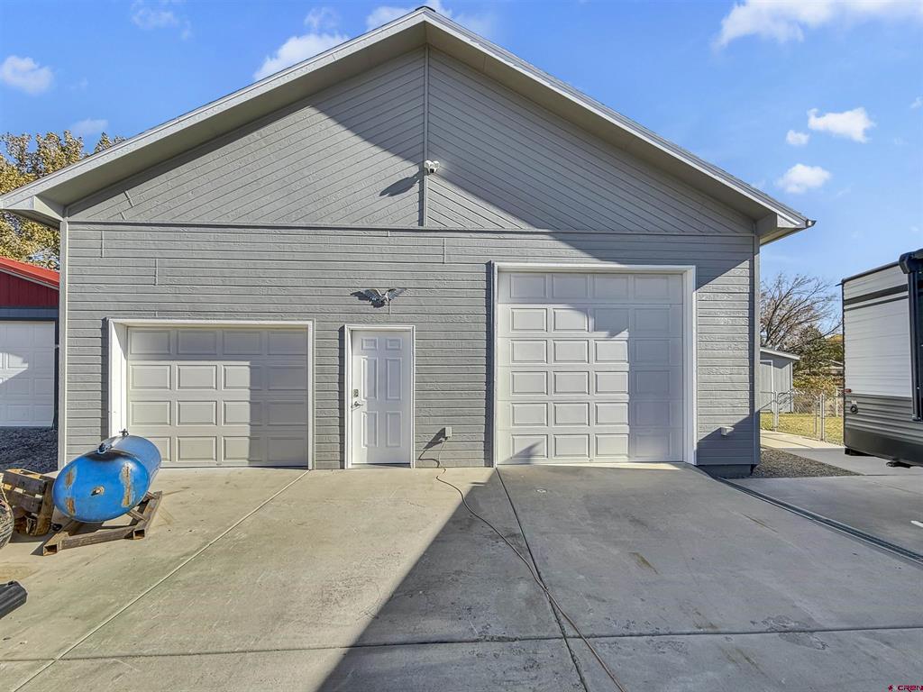 590 30 Road Property Photo 19