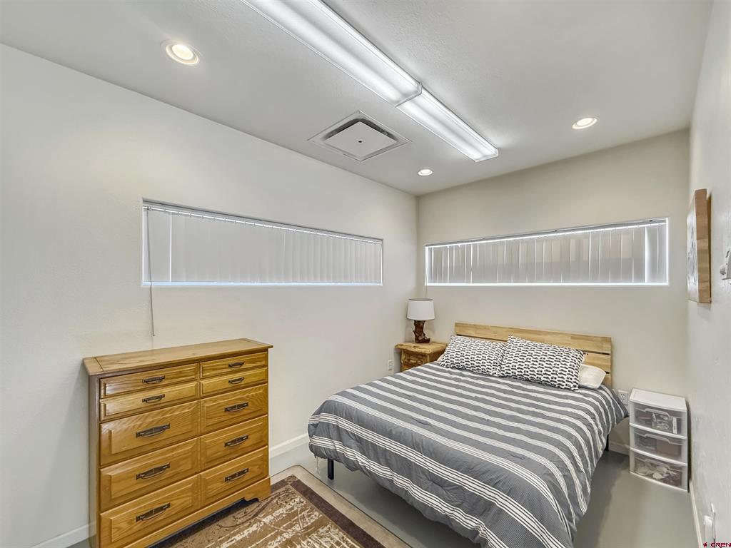 590 30 Road Property Photo 24