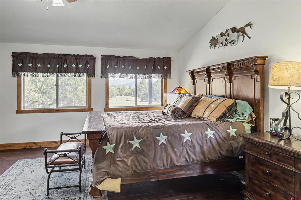 1592 S Pagosa Boulevard Property Photo 11
