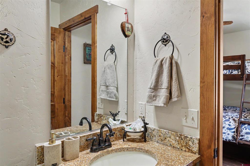 1592 S Pagosa Boulevard Property Photo 22