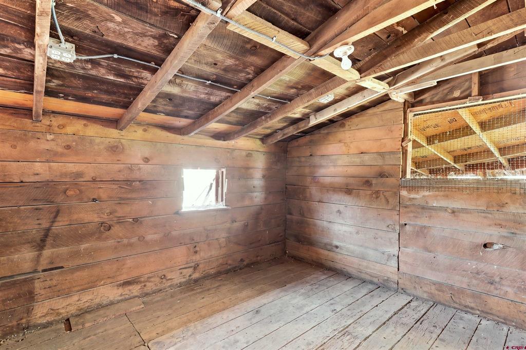 1204 County Road 332 Property Photo 43