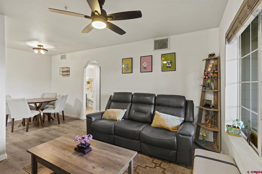 1100 Goeglein Gulch Road Property Photo 17