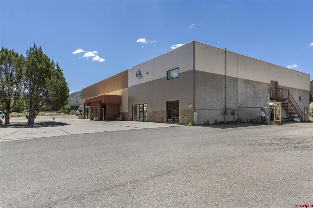 75 Suttle Street Property Photo 1