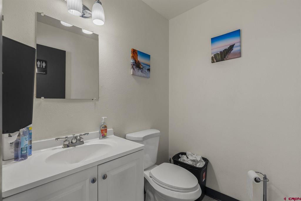 75 Suttle Street Property Photo 10