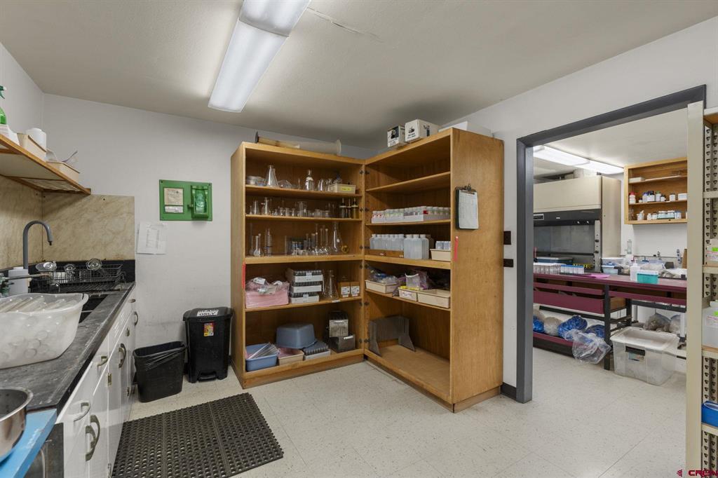 75 Suttle Street Property Photo 18