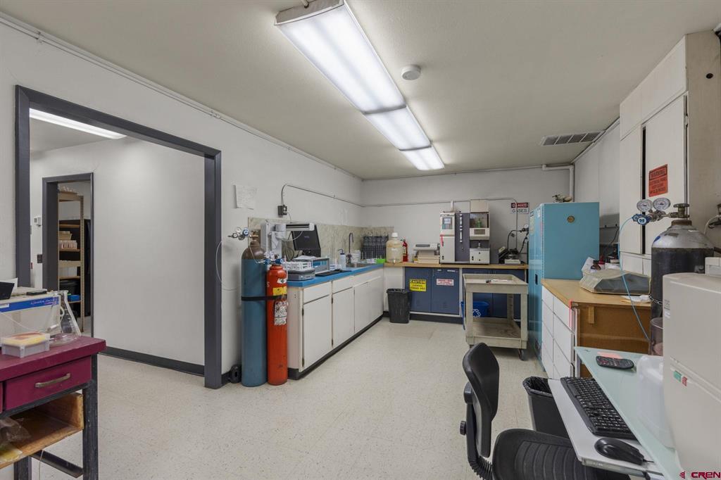 75 Suttle Street Property Photo 19