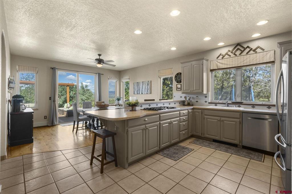 102 Sage Road Property Photo 4