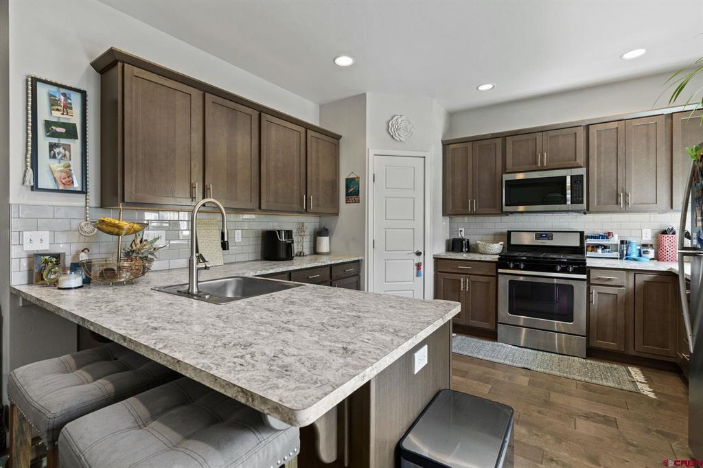 184 Pioneer Avenue Property Photo 4