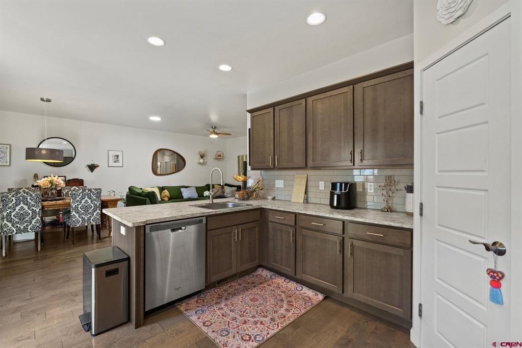 184 Pioneer Avenue Property Photo 5