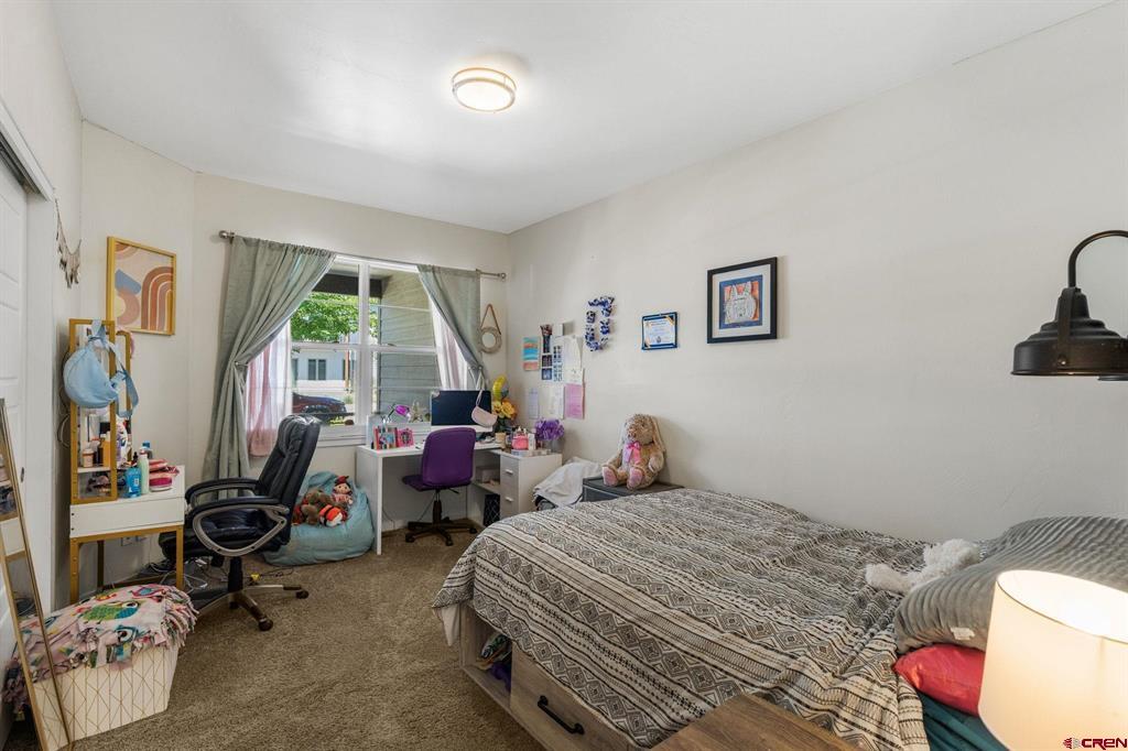 184 Pioneer Avenue Property Photo 11