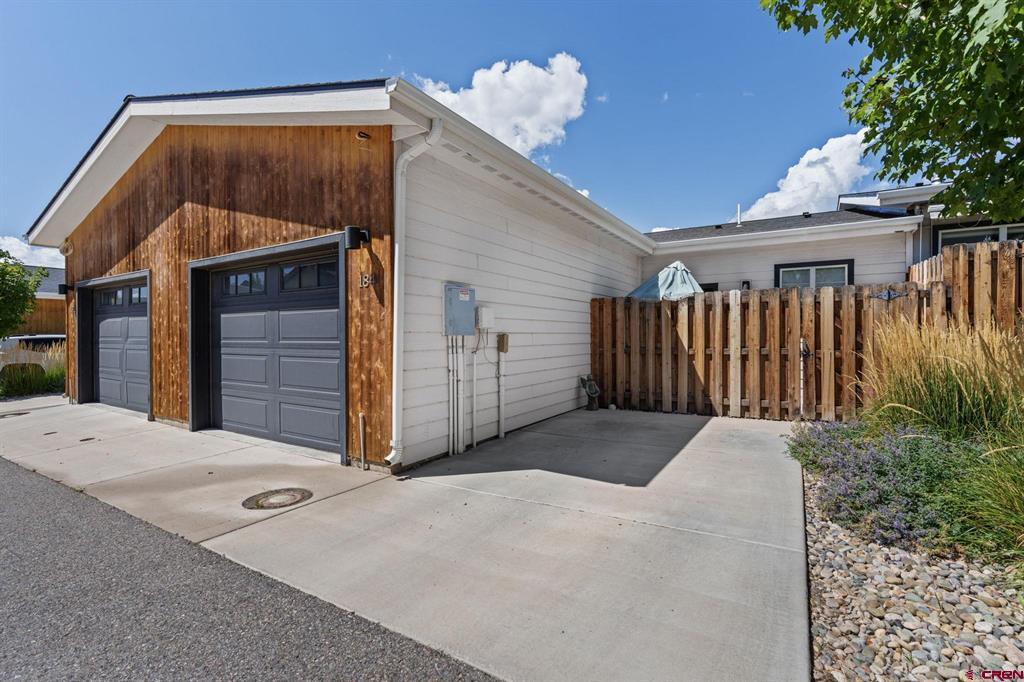 184 Pioneer Avenue Property Photo 14