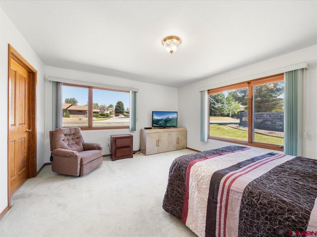 1214 Peppertree Drive Property Photo 16