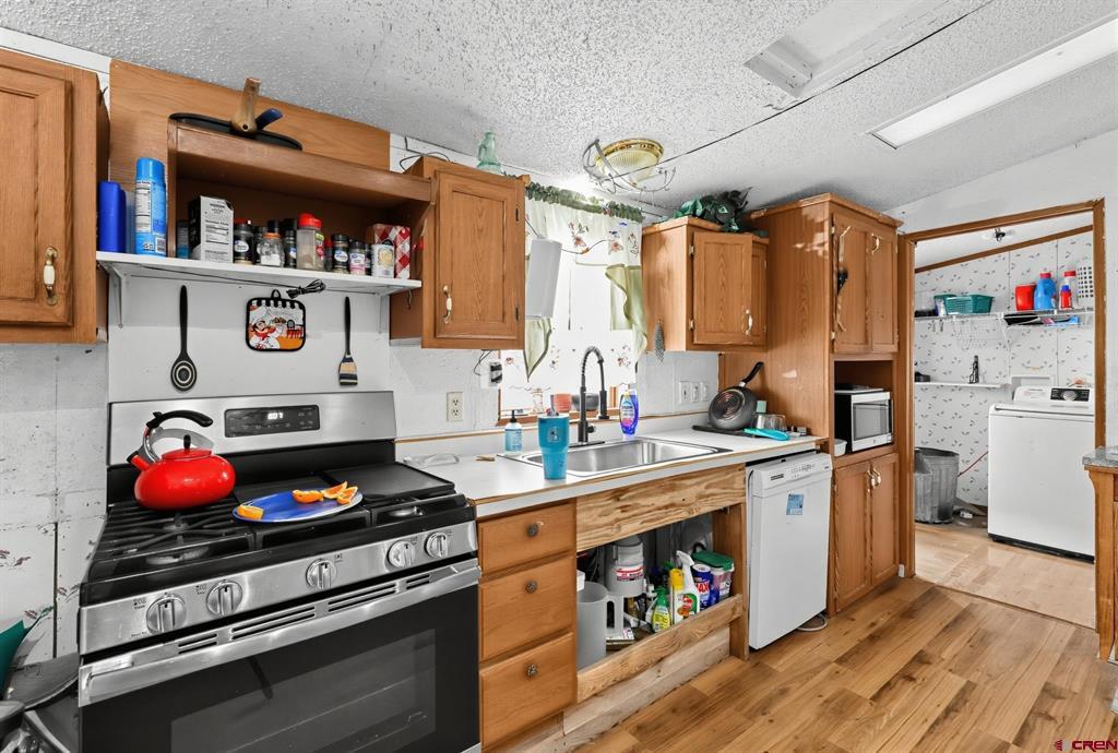 5034 Eagle Feather Property Photo 6