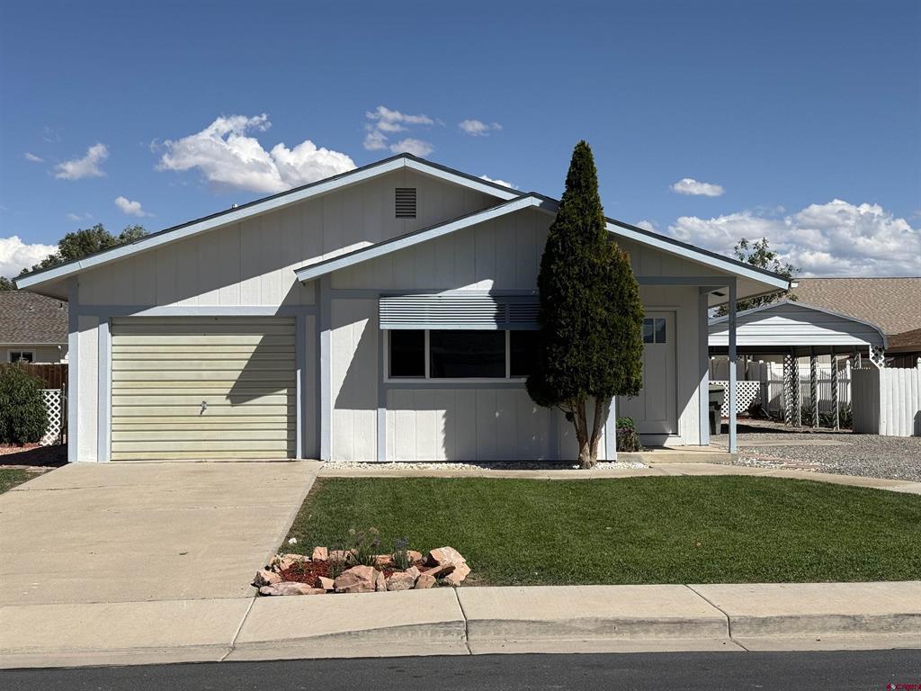 1948 Columbine Court Property Photo 1