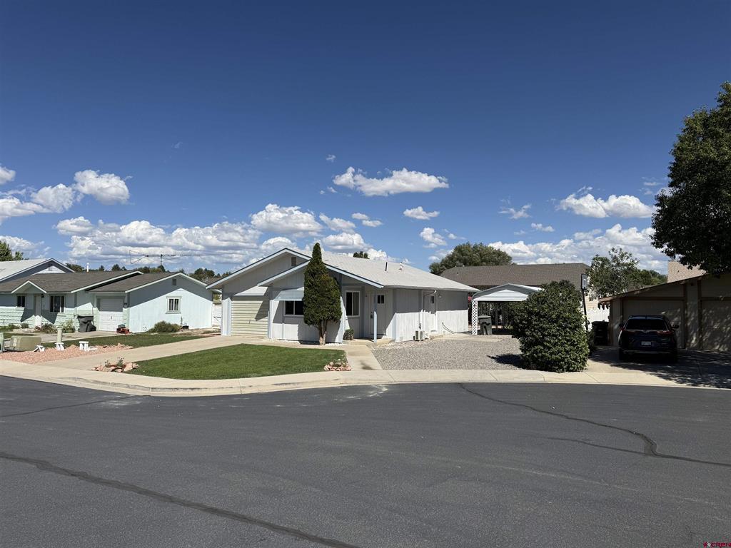 1948 Columbine Court Property Photo 36