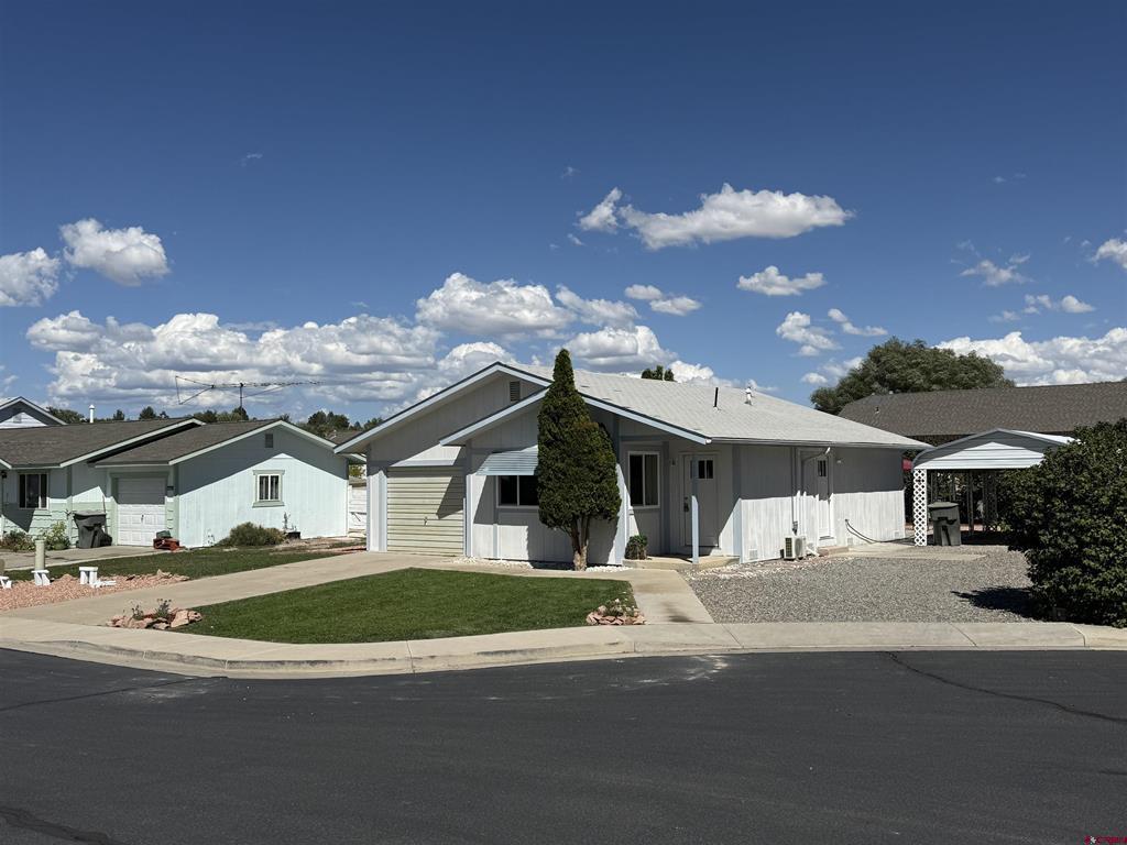1948 Columbine Court Property Photo 41