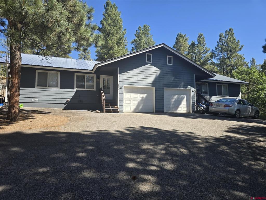 307 Aspenglow Property Photo 1