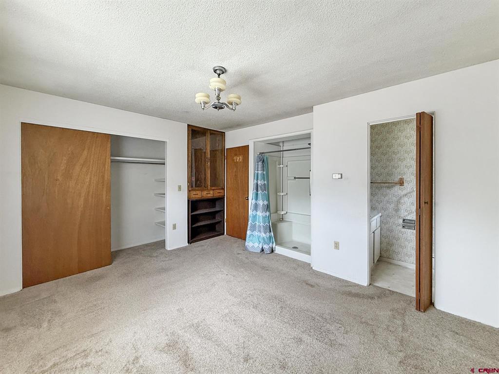 592 Grand Avenue Property Photo 18