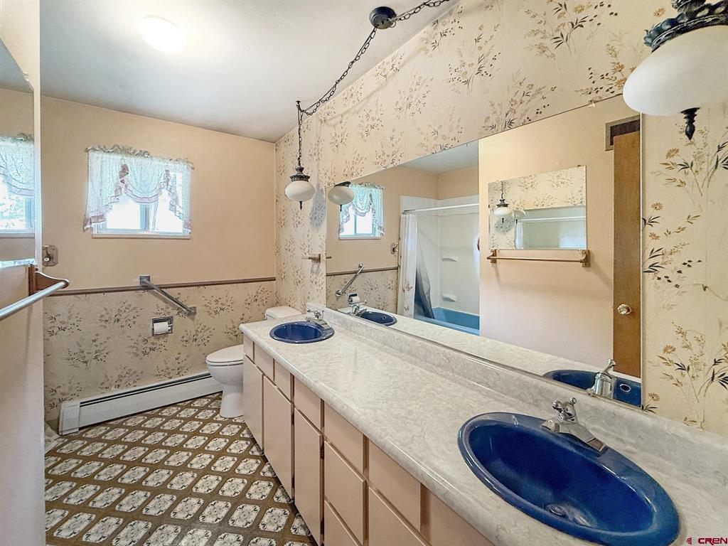 592 Grand Avenue Property Photo 25