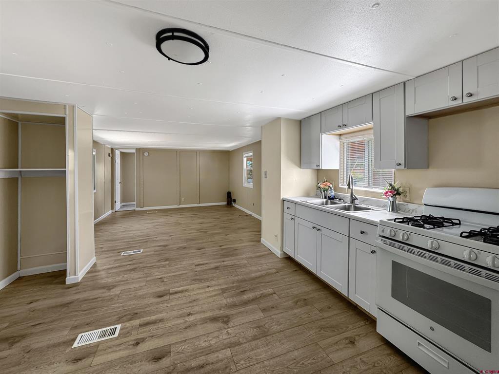 1491 Highway 50 Property Photo 6