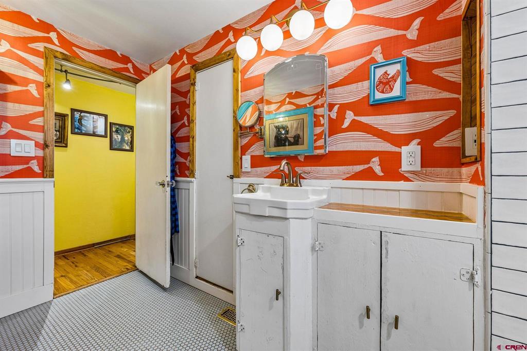 1003 Alma Avenue Property Photo 12
