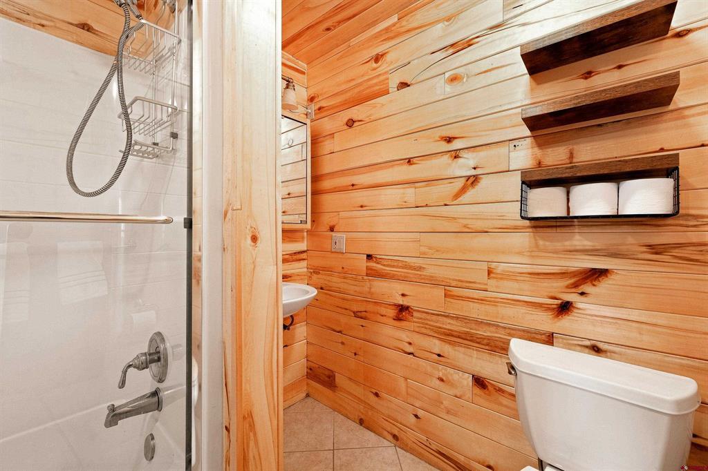 277 Thompson Road Property Photo 24