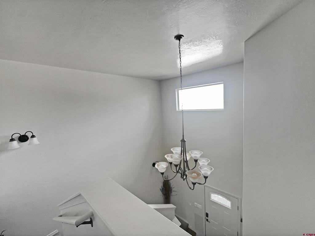 1181 E Montezuma Avenue Property Photo 18