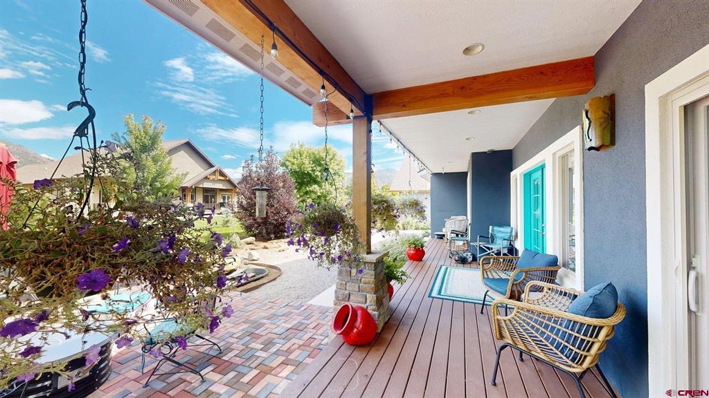 21 Estancia Court Property Photo 3