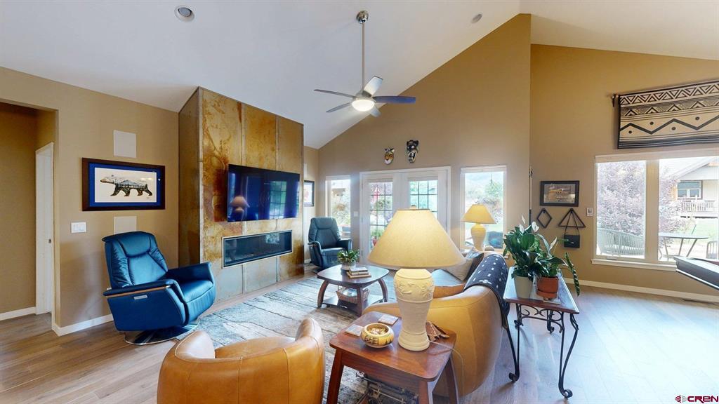 21 Estancia Court Property Photo 12