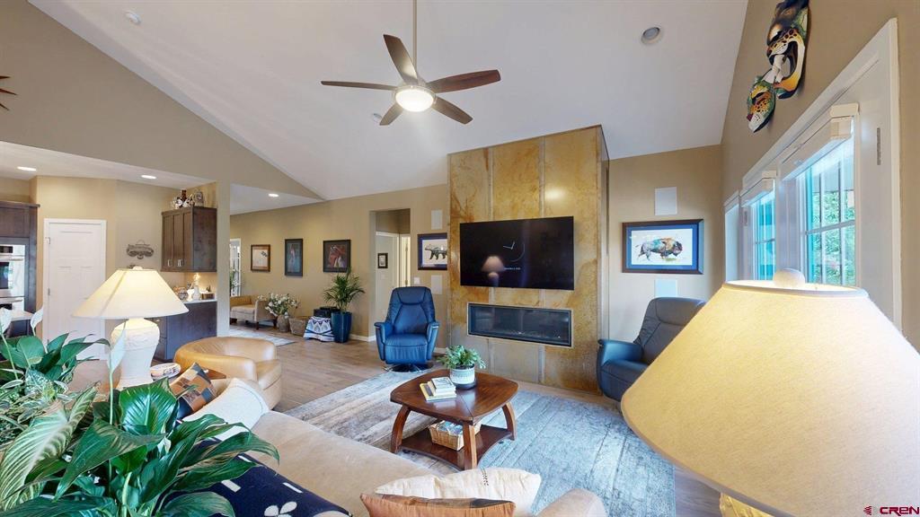 21 Estancia Court Property Photo 13