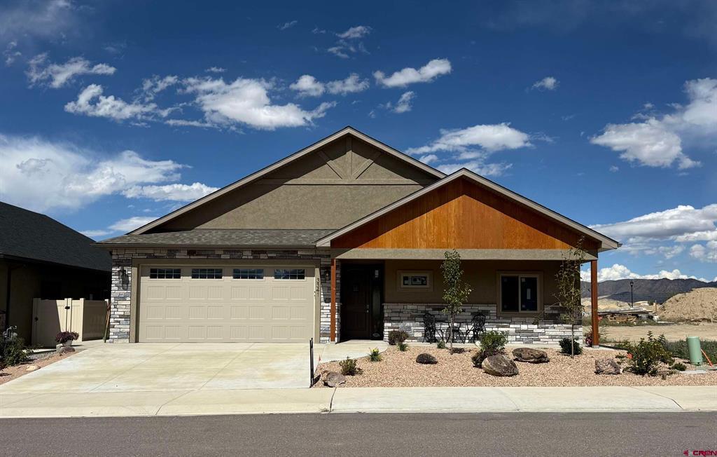 3341 Kestrel Loop Property Photo 1
