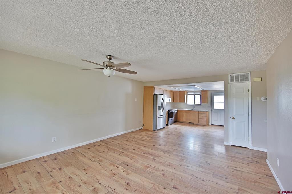 930 Iowa Avenue Property Photo 3