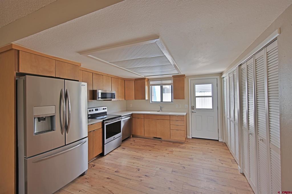 930 Iowa Avenue Property Photo 7