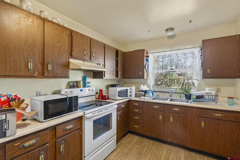101 Candelaria Drive Property Photo 10