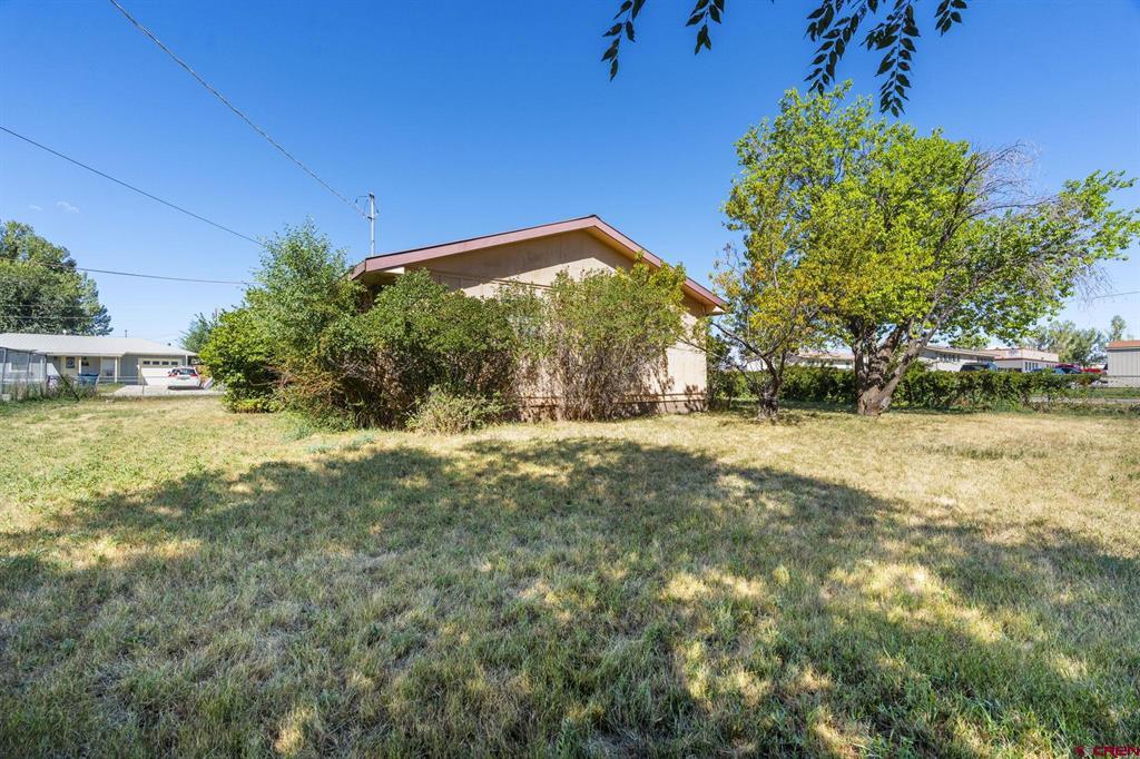 101 Candelaria Drive Property Photo 25