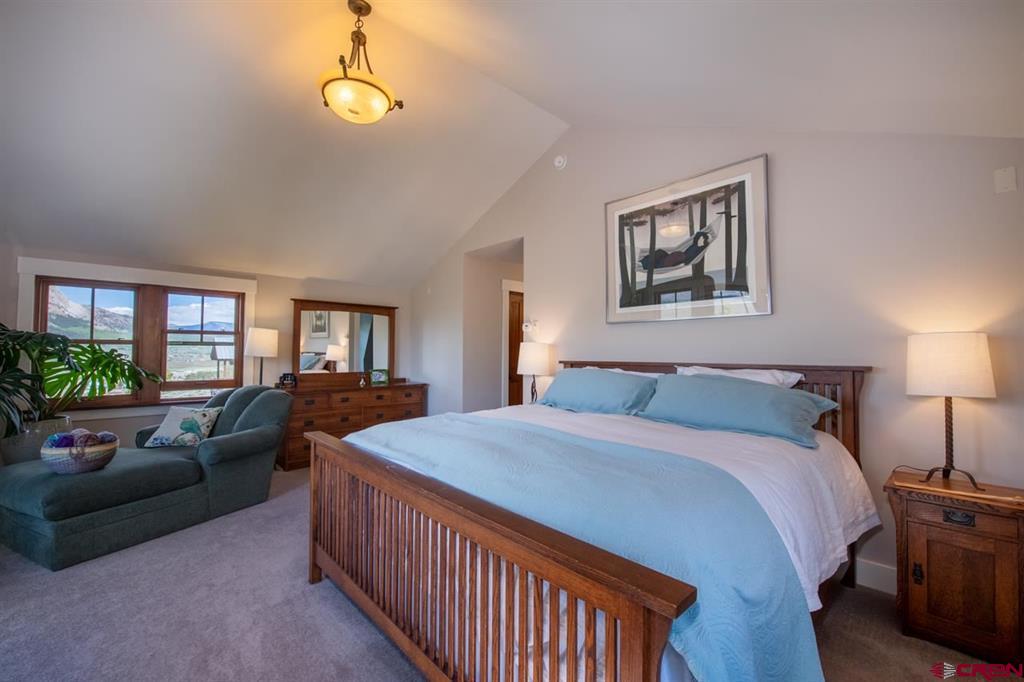 512 Journeys End Road Property Photo 23