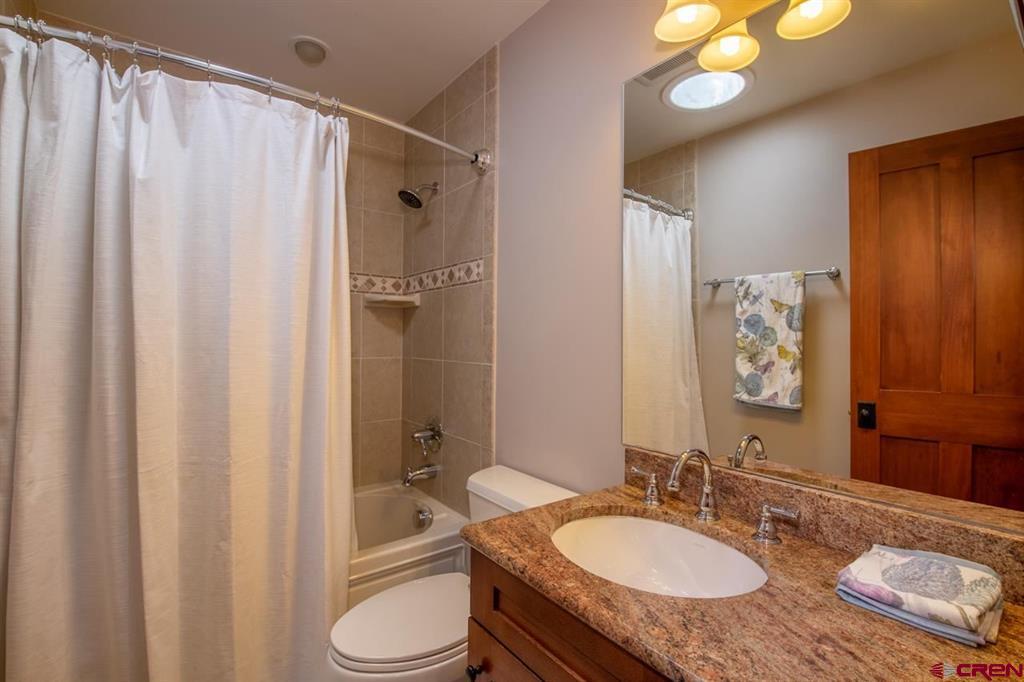 512 Journeys End Road Property Photo 34