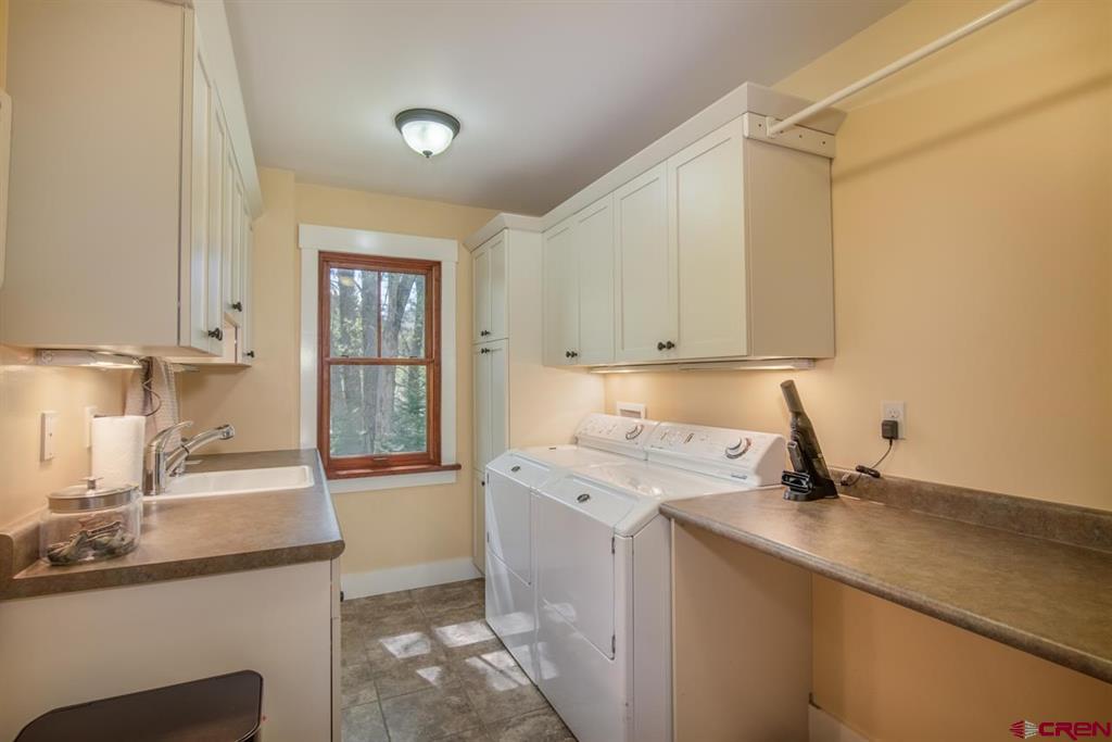 512 Journeys End Road Property Photo 35