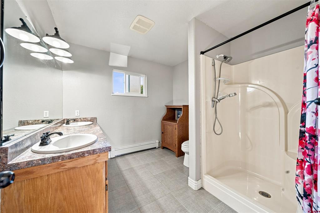 1717 Leeds Avenue Property Photo 6