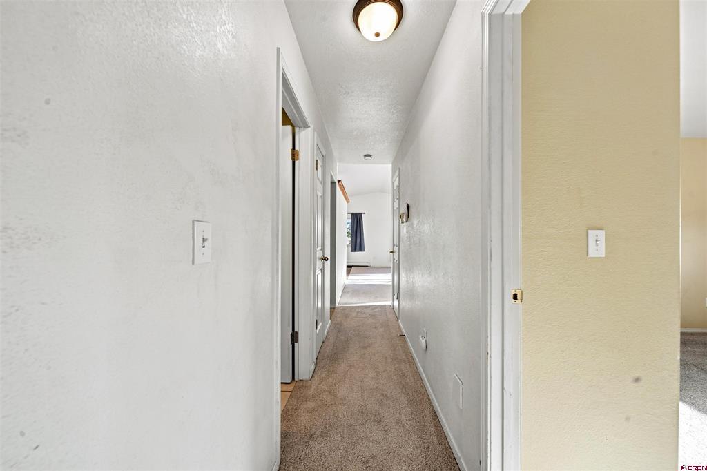 1717 Leeds Avenue Property Photo 9