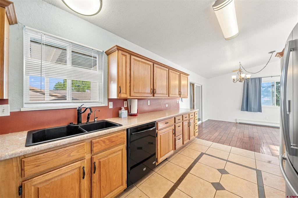 1717 Leeds Avenue Property Photo 17